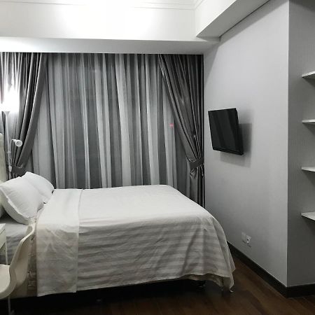Luxury 2 Bedroom Condo At Casa Grande Residence - Kasablanka Mall จาการ์ตา ภายนอก รูปภาพ