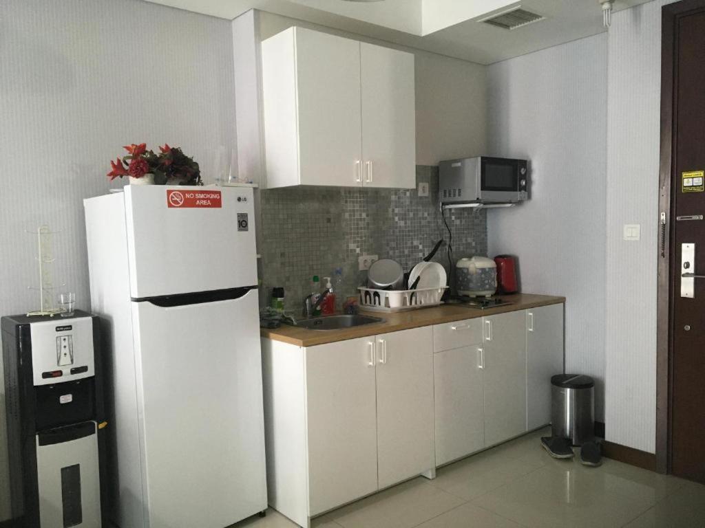Luxury 2 Bedroom Condo At Casa Grande Residence - Kasablanka Mall จาการ์ตา ภายนอก รูปภาพ