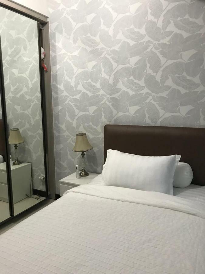 Luxury 2 Bedroom Condo At Casa Grande Residence - Kasablanka Mall จาการ์ตา ภายนอก รูปภาพ